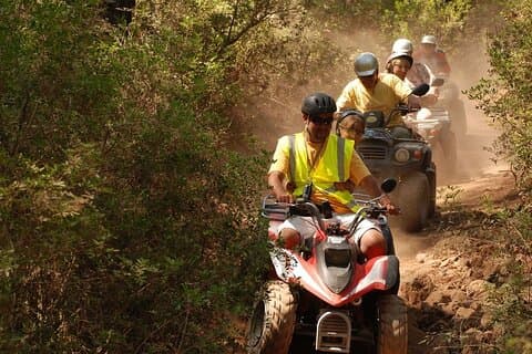Kusadasi Quad Safari Experience de meio dia com transporte gratuito para o hotel