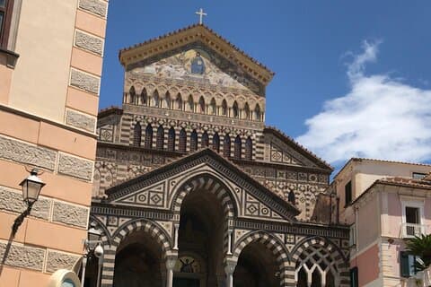 Full Day Private Tour Amalfi Coast From Napoli city & Napoli port