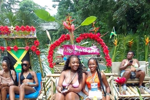Rafting em bambu/massagem nos pés e excursão privada ao santuário de pássaros