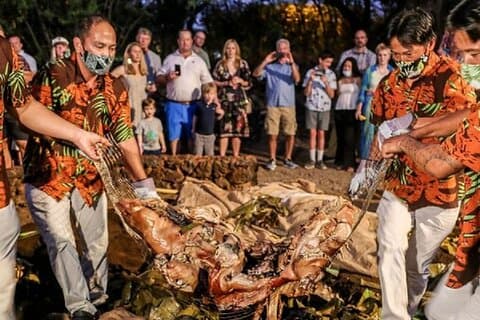 Big Island: Hale Hoaloha Luau at the Mauna Lani