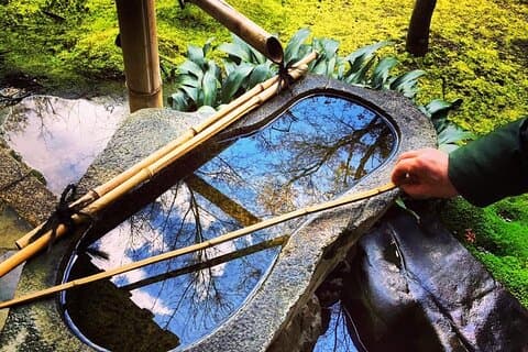 Tour magico privato di Kyoto con una guida locale
