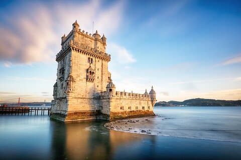 Lisbon Private Half-Day City Tour with Local Driver-Guide