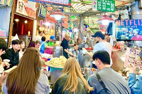 Privat heldags guidet tur i Seoul med frokost, te og middag
