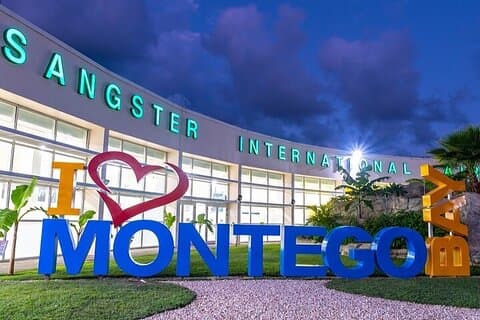 Taxi vom Flughafen Montego Bay zum Grand Palladium Hotel