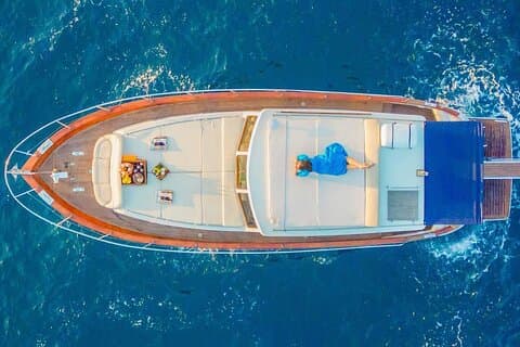 Journée guidée en bateau vers les secrets de l'île de Capri