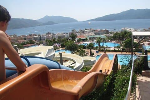 Marmaris Aqua Dream Waterpark med gratis transfer och entrébiljett