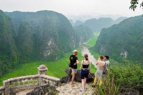 Tour privati di Ninh Binh: tour di 1 giorno della grotta di Hoa Lu Tam Coc Mua