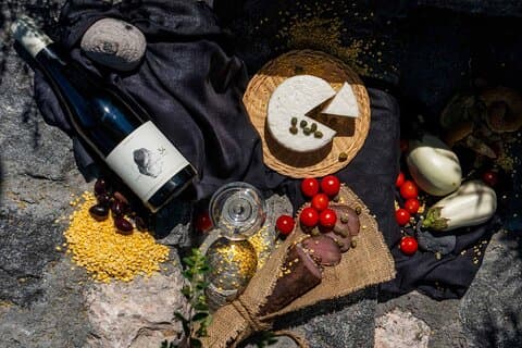Santorini 6 Hour Private Wine Tour with Dinner & Oia Sunset