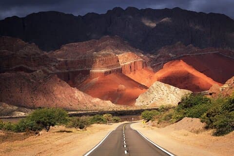 Ab Salta: Zwei Tagesausflüge durch Cafayate und Cachi
