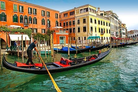 Morgon Stadsvandring och Gondoltur i Venedig + Ebook