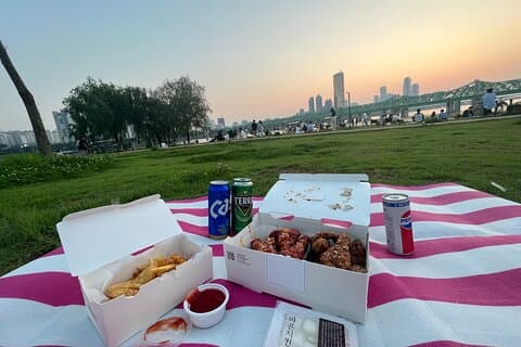 Han River solnedgang Kylling & Karaoke privat tur