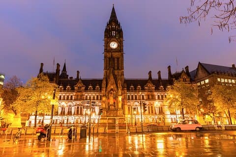 Manchester Scavenger Hunt & Self-Guided Audio Walking Tour