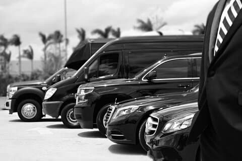 (Airport Drop-off ) St. Louis Area Pickup to STL Airport