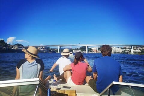 Port : Private Boat Tour – 6 Bridges and Gondomar | 2 Hours