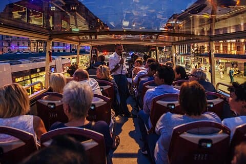 Tour nocturno panorámico por Berlín en autobús abierto