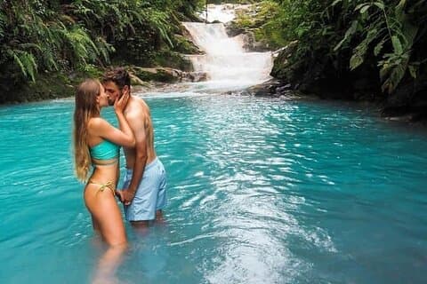 Blue Falls en Catarata Toro-wandeltocht