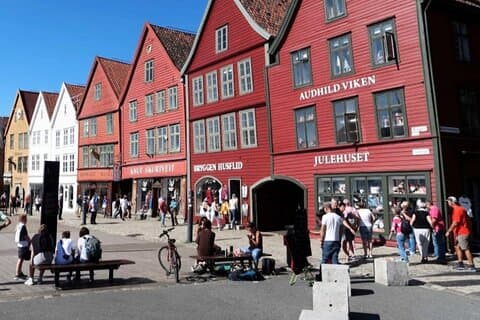 Pocket Bergen En självguidad tur till Unesco-platsen Bryggen