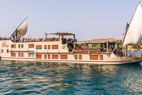 Aswan till Luxor: 4-dagars och 3-nätters Dahabiya Nile Cruise Package