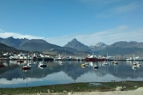 Low cost private city tour