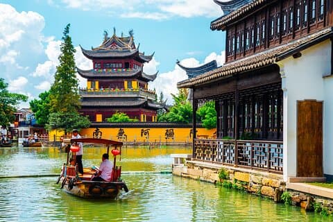 Private Day Tour Zhujiajiao Water Town and Shanghai City