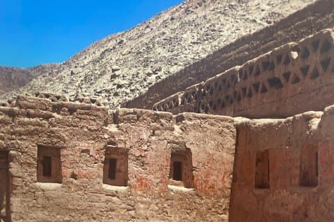 Fortaleza Inca de Tambo Colorado - DESDE CRUCERO PARACAS