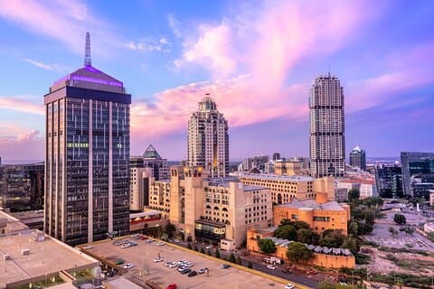Experience Johannesburg Private Wine Tour - Views and Luxury