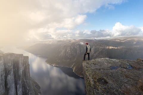 Privately guided hike to Kjeragbolten with local guide