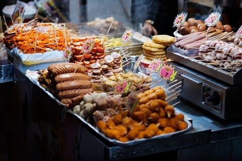 Private Traditional Local Food Tour in Kuwait City