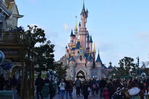 Trasferimento privato dagli aeroporti a Parigi