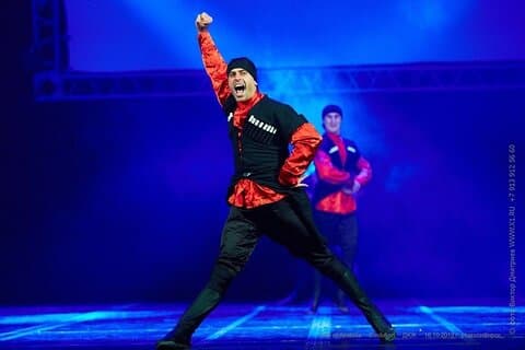 アナトリアの火ダンスショーとホテル送迎フォームの側面