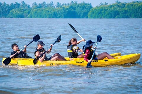 Kajakpaddling i soluppgång i Negombo