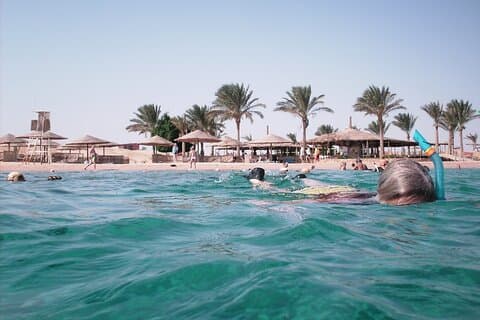 Snorkeling con le Tartarughe a Sharm El Naga Giornata intera - Hurghada