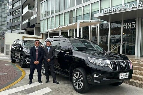 Serviço de transporte aeroportuário com SUV