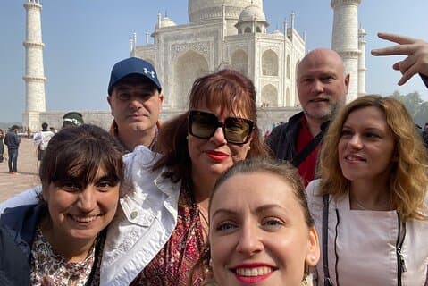 Skip The Line Taj Mahal Agra Fort Car & Tour Guia de Agra