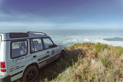 "Tour misterioso" de Madeira: jeep 4x4 privado de día completo