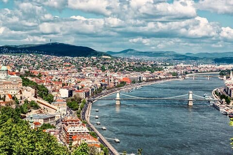 NY! Privat tilpasset tur i Budapest i 4 timer med bil