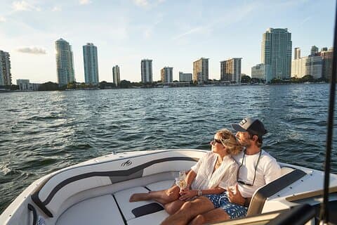 Privat båttur i Miami med erfaren kapten och champagne