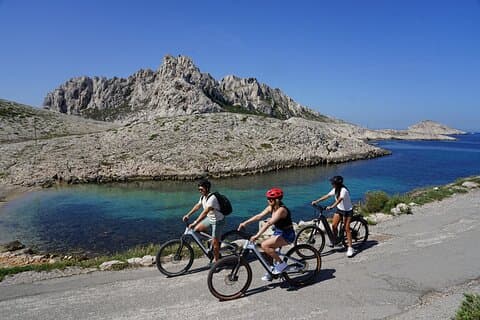 Excursión por la costa de Marsella: parque nacional de Calanques en bicicleta eléctrica de montaña