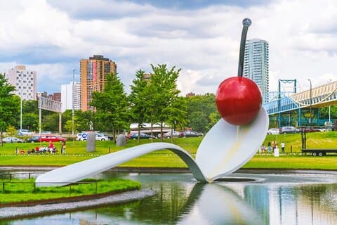 Hoteller i nærheden af Private Minneapolis Marvels European Cultural Walk