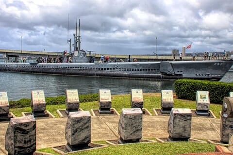 Pearl Harbor Avenger und USS Arizona Memorial Private Tour