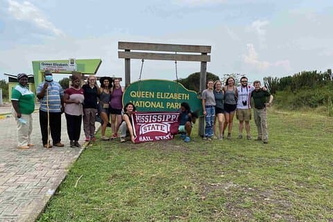 Parque Nacional Queen Elizabeth en Uganda Tour de safari de 3 días