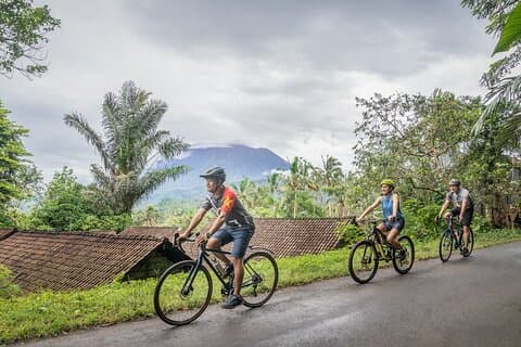 Kaura: Fahrrad zum Strand & Optionale Tour mit privatem Transfer wählen