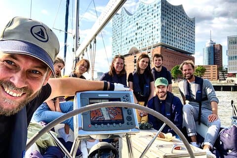 セーリングヨットイベント「Cruise in the City」ユニークなハーバーツアー!