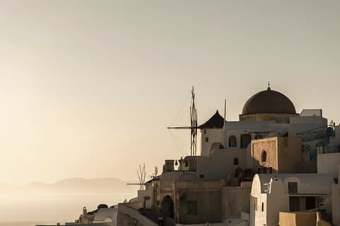 Santorini: Private Tour in the Picturesque Village of Oia