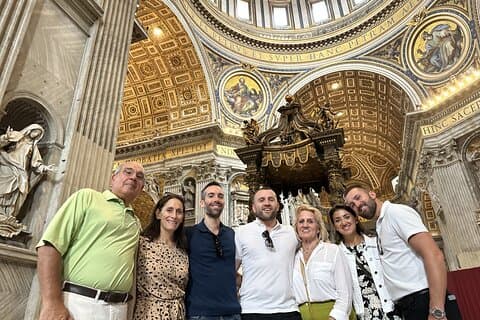 Skip-the-Line Vatican and Sistine Chapel Tour with Private Guide