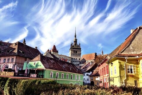 Bran slott, Sighisoara stad och Brasov privat tur från Bukarest