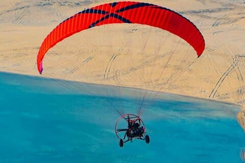 Vivez l'aventure exclusive en parachute Skybound au Qatar