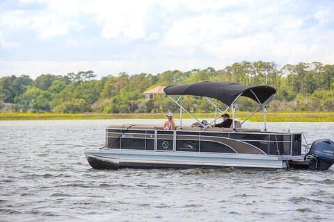 3 Hour Private Hilton Head Boat Rental 22 ft. Luxury Pontoon