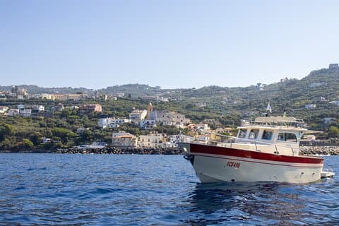 Visite du groupe Capri , visite des grottes, légende locale et baignade