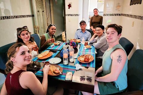 Mexico City : Street Food to Home Cooking Food Tour